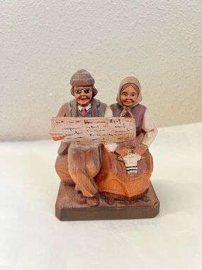 Vintage P. Maeder Lucerne Switzerland Wood Carving Couple Reading Bench Swiss